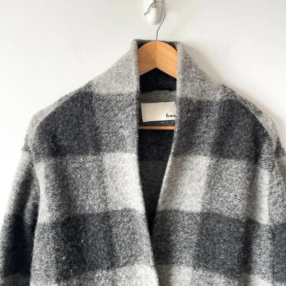 Aritzia Wilfred Free Off Duty Wool Neelam Grey Plaid Coat Jacket  Size Small - Picture 7 of 12